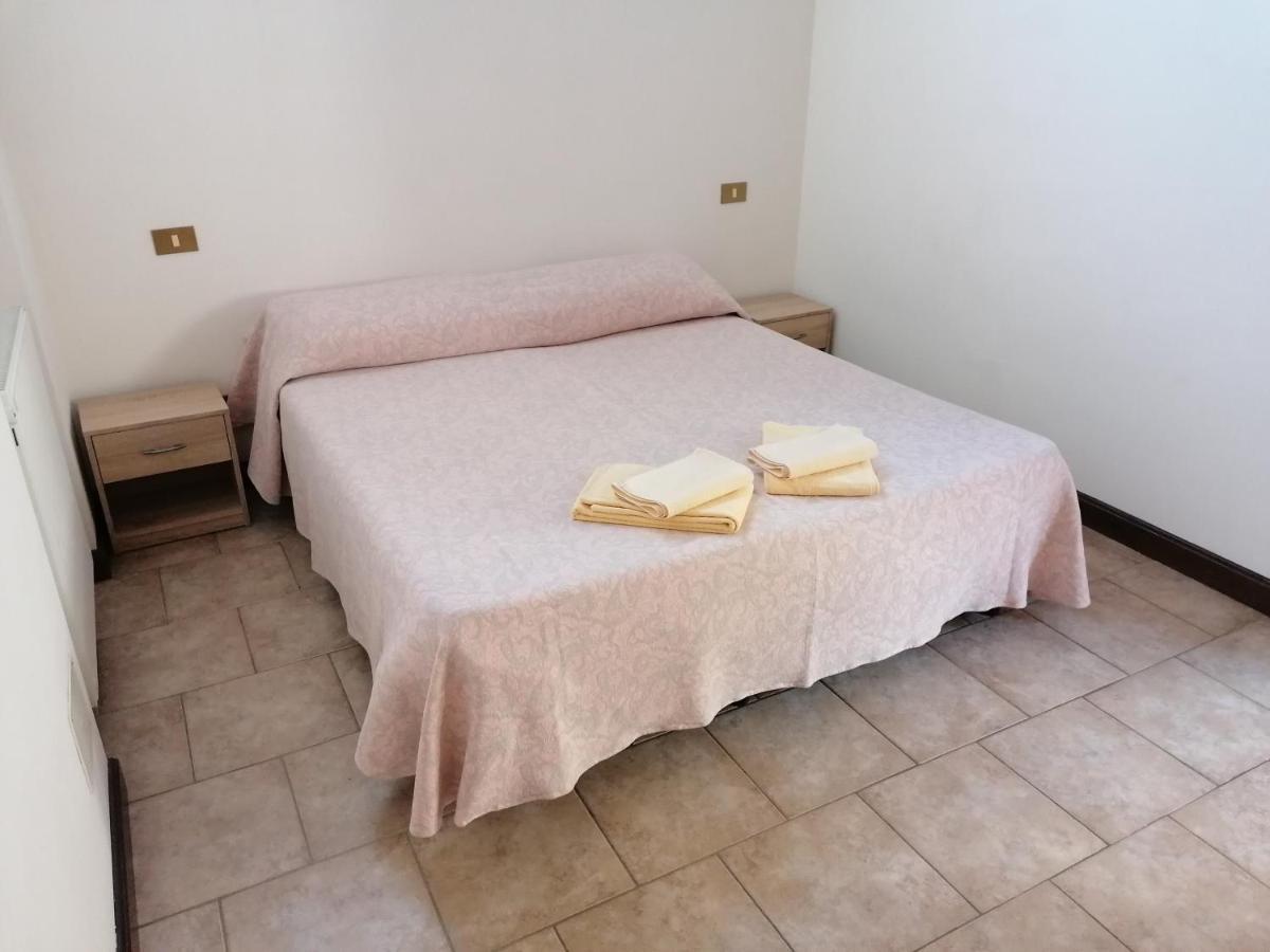 Al Fogolar Hotel Villa Santina Bagian luar foto