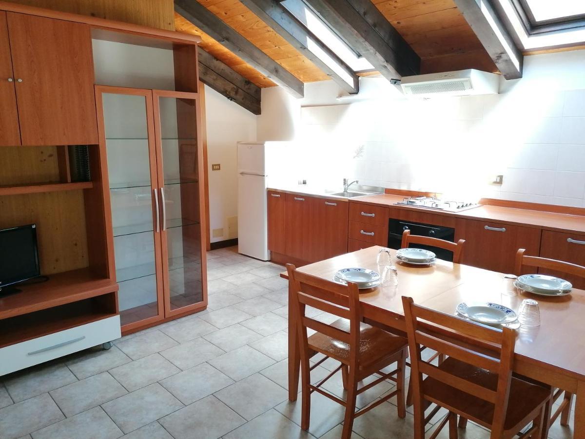 Al Fogolar Hotel Villa Santina Bagian luar foto
