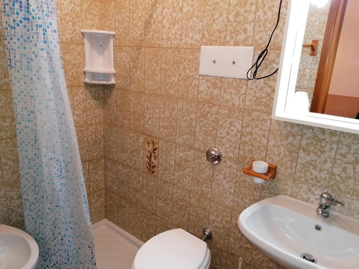 Al Fogolar Hotel Villa Santina Bagian luar foto