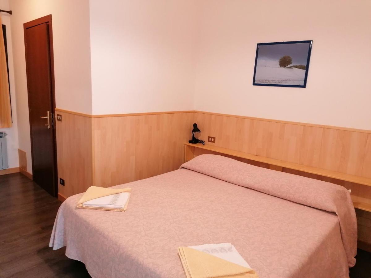 Al Fogolar Hotel Villa Santina Bagian luar foto