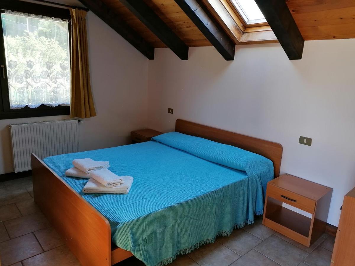 Al Fogolar Hotel Villa Santina Bagian luar foto
