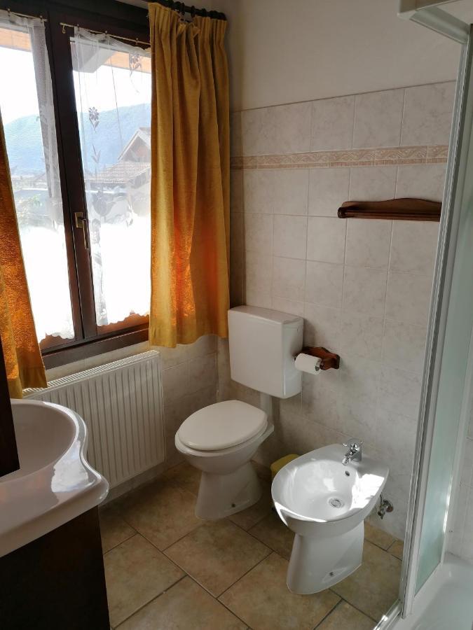 Al Fogolar Hotel Villa Santina Bagian luar foto